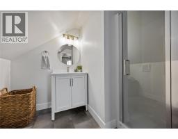 496 TALFOURD STREET - 25