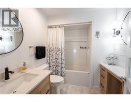 166 BECKWITH STREET UnitNo. 504 - 17