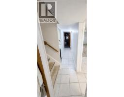 66 TWEEDSMUIR AVENUE - 17