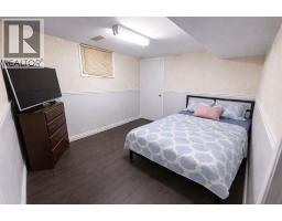 66 TWEEDSMUIR AVENUE - 24