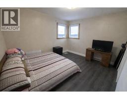 66 TWEEDSMUIR AVENUE - 7