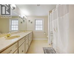 904 Allandale DRIVE - 22