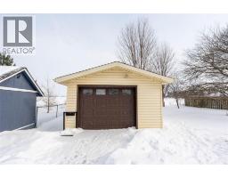 28 HIGHLAND DRIVE - 19