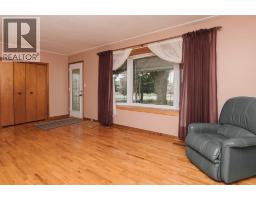 28 HIGHLAND DRIVE - 3