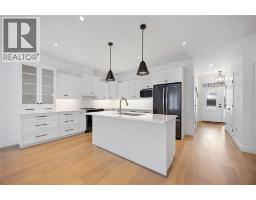 102 Leneve STREET - 7