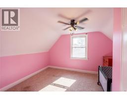 558 KINTAIL STREET - 15