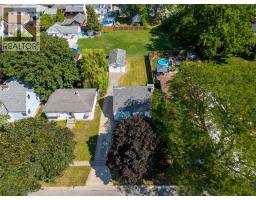 558 KINTAIL STREET - 27