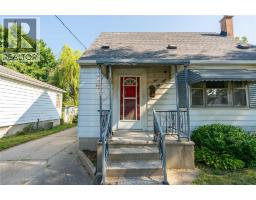 558 KINTAIL STREET - 3