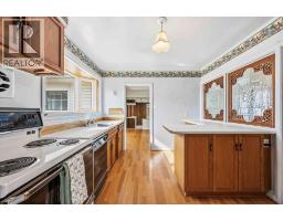 1073 GURD STREET - 14