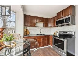 717 Oakdale AVENUE - 12