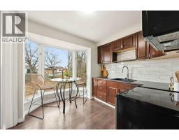 717 Oakdale AVENUE - 13