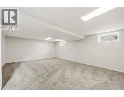 717 Oakdale AVENUE - 21