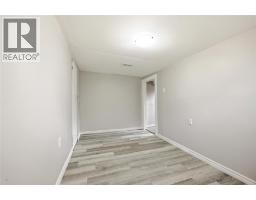 717 Oakdale AVENUE - 24