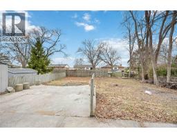 717 Oakdale AVENUE - 29