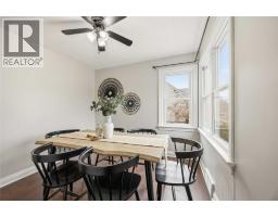 717 Oakdale AVENUE - 9