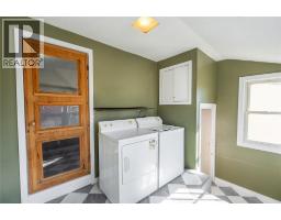 377 CENTRE STREET - 18