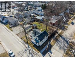 377 CENTRE STREET - 43