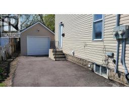 259 Maxwell STREET - 3