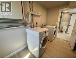 1962 Franklin AVENUE - 28