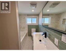 1962 Franklin AVENUE - 38