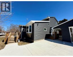 1962 Franklin AVENUE - 4