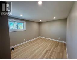 1962 Franklin AVENUE - 40