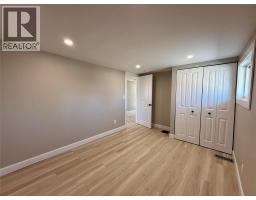 1962 Franklin AVENUE - 41