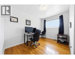 942 EXMOUTH STREET - 14