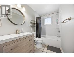 942 EXMOUTH STREET - 16