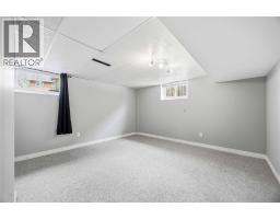 942 EXMOUTH STREET - 22