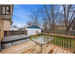 942 EXMOUTH STREET - 28