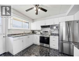 942 EXMOUTH STREET - 8