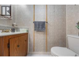 639 Stacy COURT - 19