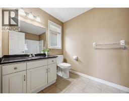 482A FIRST AVENUE - 17