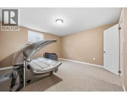 482A FIRST AVENUE - 22