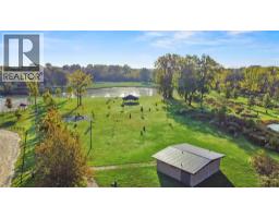 482A FIRST AVENUE - 34