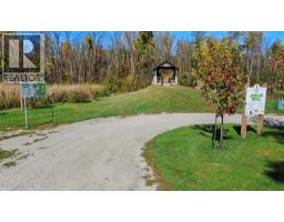 482A FIRST AVENUE - 39