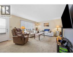 1279 Willa DRIVE - 12