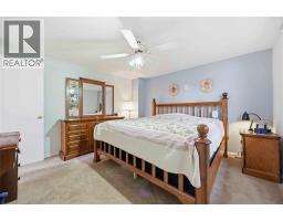 1279 Willa DRIVE - 14