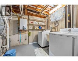 1279 Willa DRIVE - 24