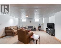 533 COUNTRY VIEW DRIVE - 27