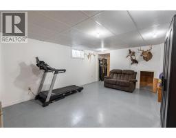 533 COUNTRY VIEW DRIVE - 35