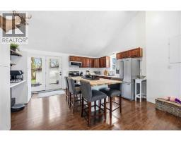 48 CROSS STREET - 13