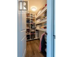 4011 Englehart DRIVE - 22