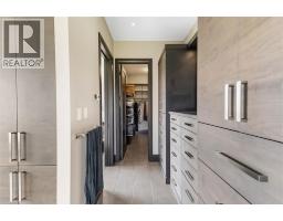 10231 MELROSE DRIVE - 32