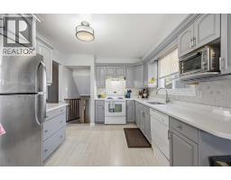 574 Nassau CRESCENT - 10