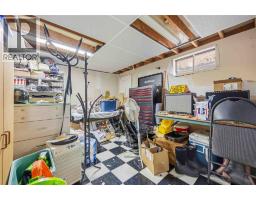 574 Nassau CRESCENT - 29