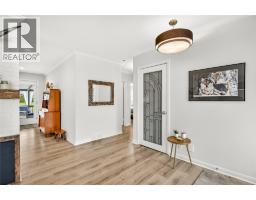 1631 MILLS STREET - 16