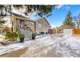 736 Devine STREET - 3