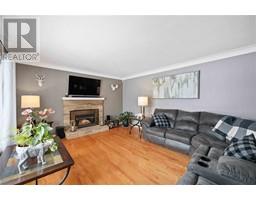 1231 EXMOUTH STREET - 11
